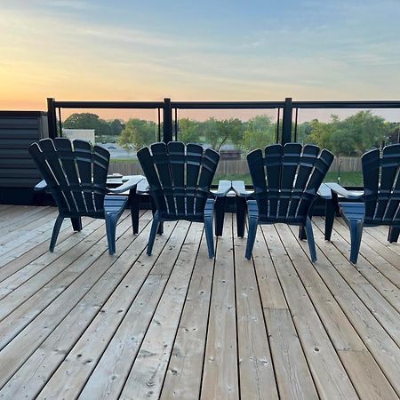 Luxury Bright And Modern Condo Niagara Falls Extérieur photo